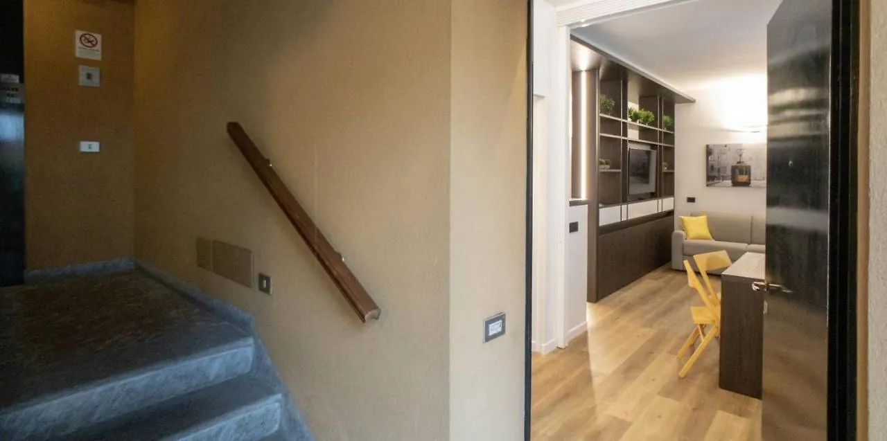 Madonnina Apartment Milan
